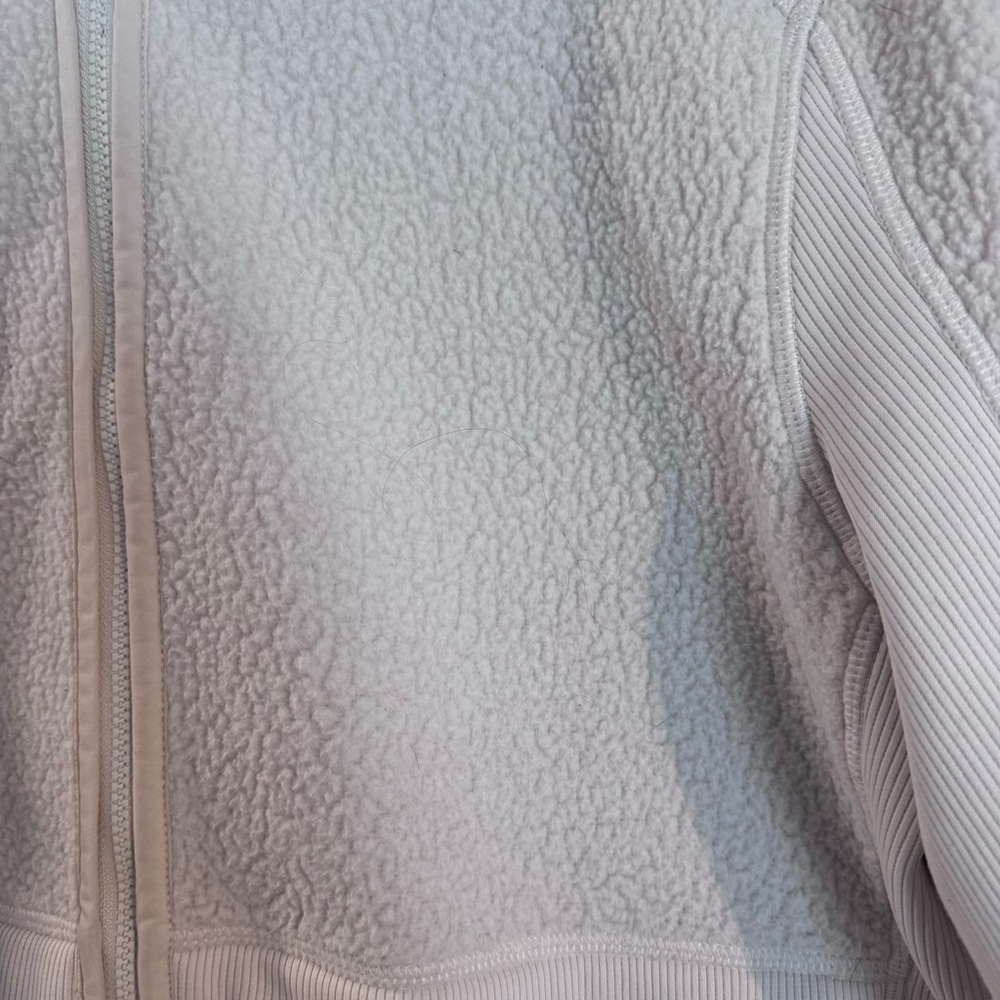 Tracksmith shearling bomber jacket! - image 4